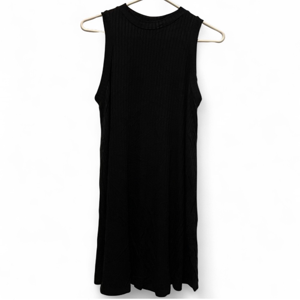 Forever 21 Black Ribbed Sleeveless Dress